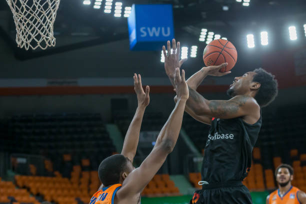 有评论甚至 有评论甚至