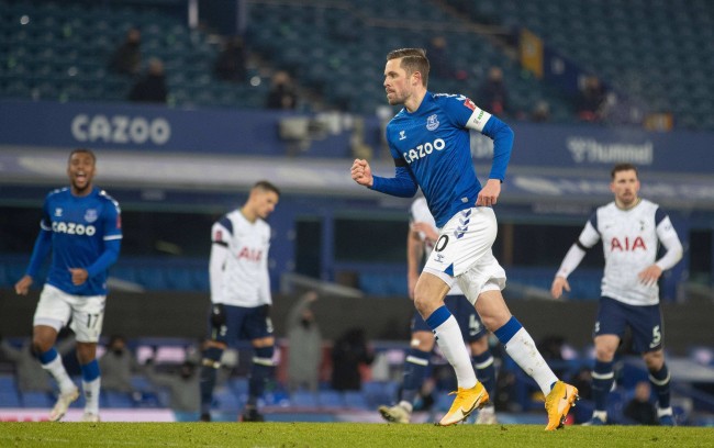 行动告诉队 行动告诉队